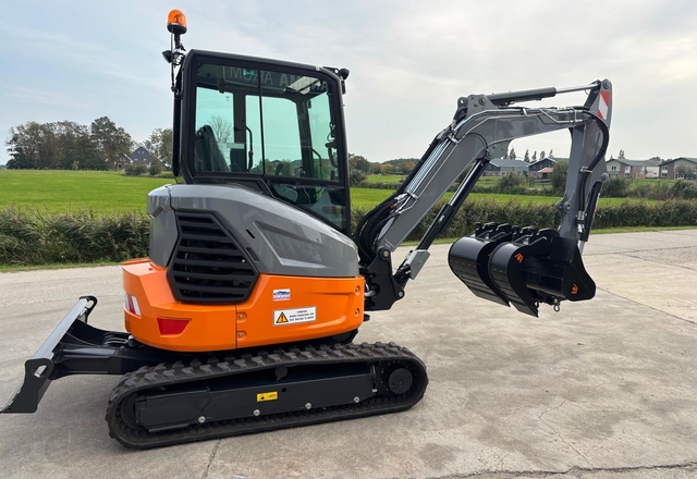 Gebruikte graafbak geschikt voor graafwerkzaamheden